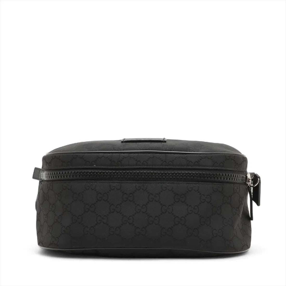 GUCCI GG NYLON NYLON X LEATHER SLING BACKPACK: Gucci GG Nylon nylon x leather Sling backpack Brand: Gucci Type: Waist pouch/Body bag Material: Nylon Color: Black Size: Height:4.5inchLength:10.6inchDepth:5.3inch Accessories: None Access