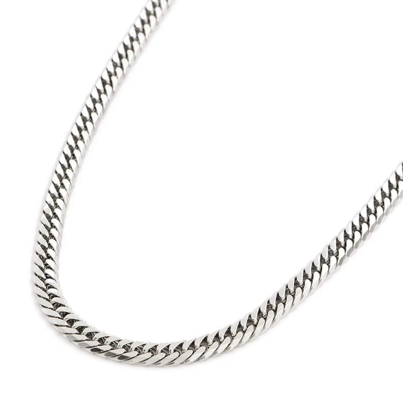KIHEI PLATINUM 6-SIDE CURB CHAIN NECKLACE: Kihei Platinum 6-Side Curb Chain Necklace Brand: Unbranded Type/Style: Necklace Material: pt850, Color: Silver Size: Inner circumference 50cm width (fastener width) 4.1mm (6.4mm) Accessories: