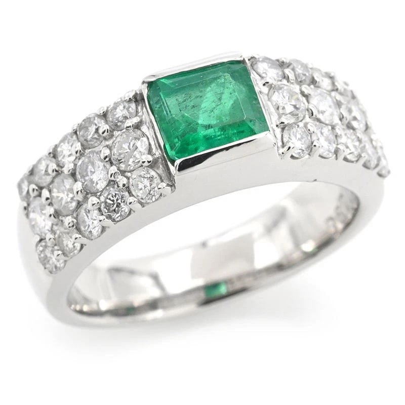 EMERALD RING PT900 DIAMOND EMERALD: Emerald Ring Pt900 Diamond Emerald Brand: Unbranded Type/Style: Ring Material: pt900, Main Stone/Creation Emerald Color: Silver Size: 6.5US Accessories: None Accessories Notice: When
