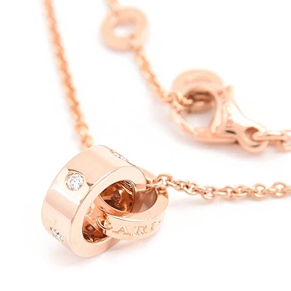 BVLGARI BVLGARIBVLGARI ROMAN SORBET DIAMOND PENDANT: Bvlgari BvlgariBvlgari Roman Sorbet Diamond Pendant Brand: Bvlgari Type/Style: Pendant Material: 18KRG, Main Stone/Creation Natural Color: Gold Size: Pendant Motif Size11.8 mm x 16.2 mm