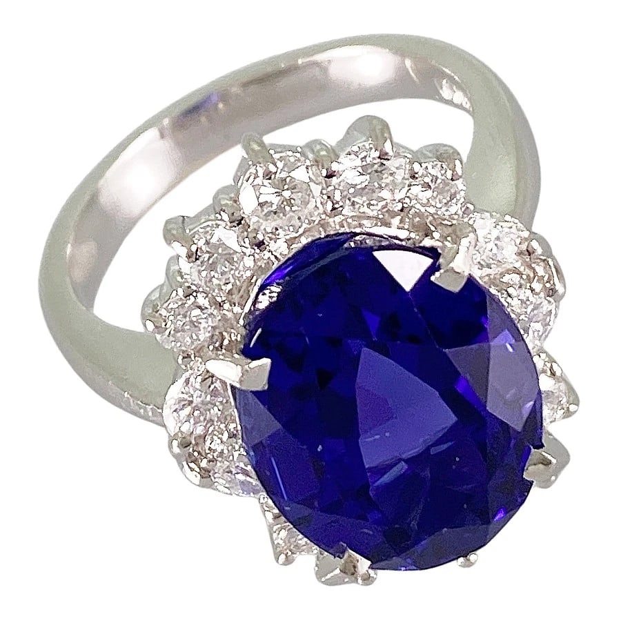 RING PLATINUM TANZANITE DIAMOND: Ring Platinum Tanzanite Diamond Brand: Unsigned Jewelry Type/Style: Ring Material: Platinum 900, Main Stone/Creation Tanzanite Color: Silver Size: US:5.5 Accessories: None Accessories Notice: