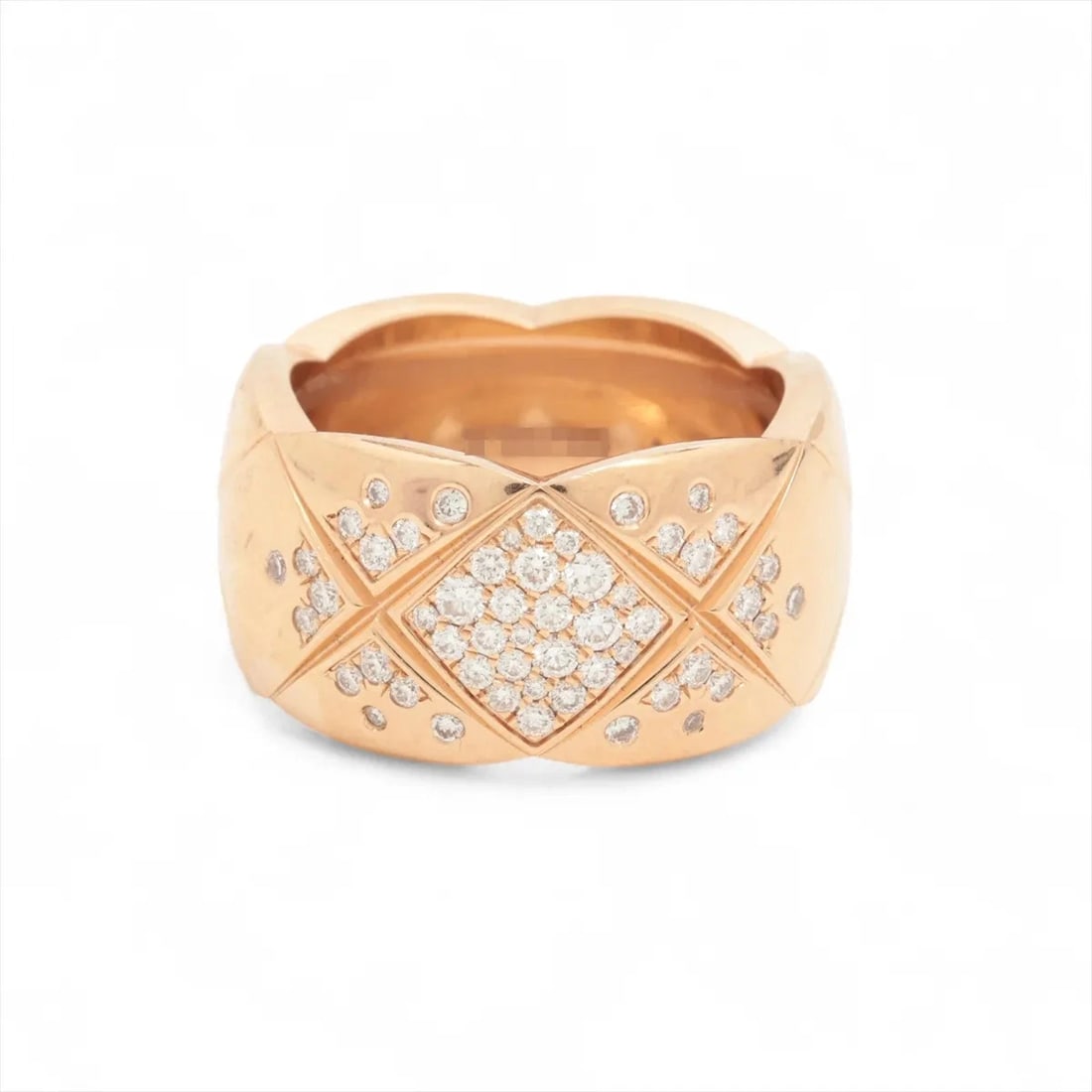 CHANEL COCO CRUSH DIAMOND RING 750(PG): Chanel Coco Crush diamond Ring 750(PG) Brand: Chanel Type: Ring Material: 750(PG) Main Stone/Creation/Gemstone natural Color: Pink Gold Size: 6.25 - 6.5 US Accessories: None Accessories No