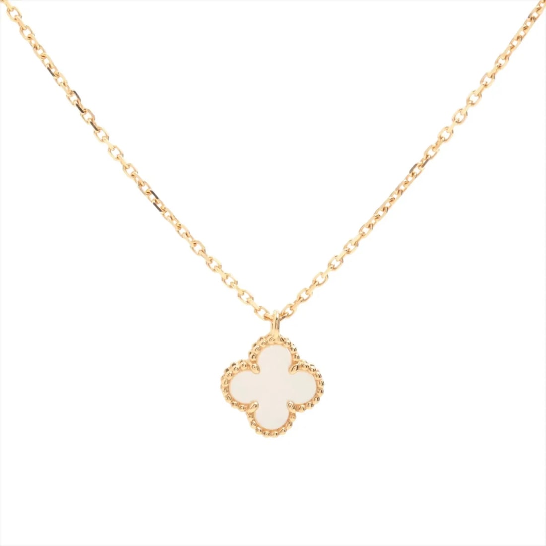VAN CLEEF & ARPELS SWEET ALHAMBRA NECKLACE 750(YG): Van Cleef & Arpels Sweet Alhambra Necklace 750(YG) Brand: Van Cleef & Arpels Type: Necklace Material: 750(YG) Color: Yellow gold Size: Chain length:45.3 Accessories: None Accessories Notice: