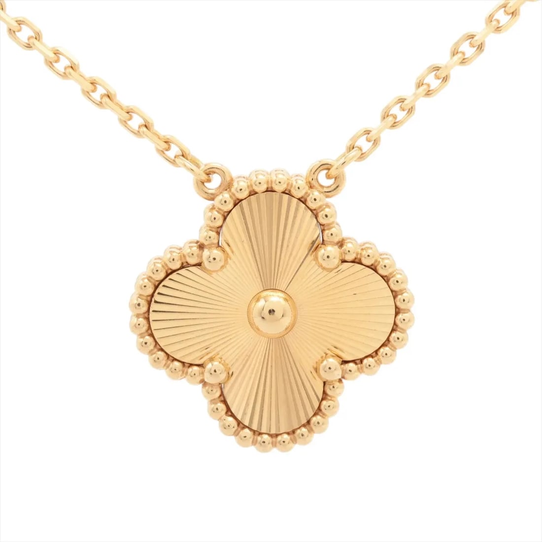 VAN CLEEF & ARPELS VINTAGE ALHAMBRA NECKLACE 750(YG): Van Cleef & Arpels Vintage Alhambra Necklace 750(YG) Brand: Van Cleef & Arpels Type: Necklace Material: 750(YG) Color: Yellow Gold Size: Chain length:42.5 Accessories: None Accessories
