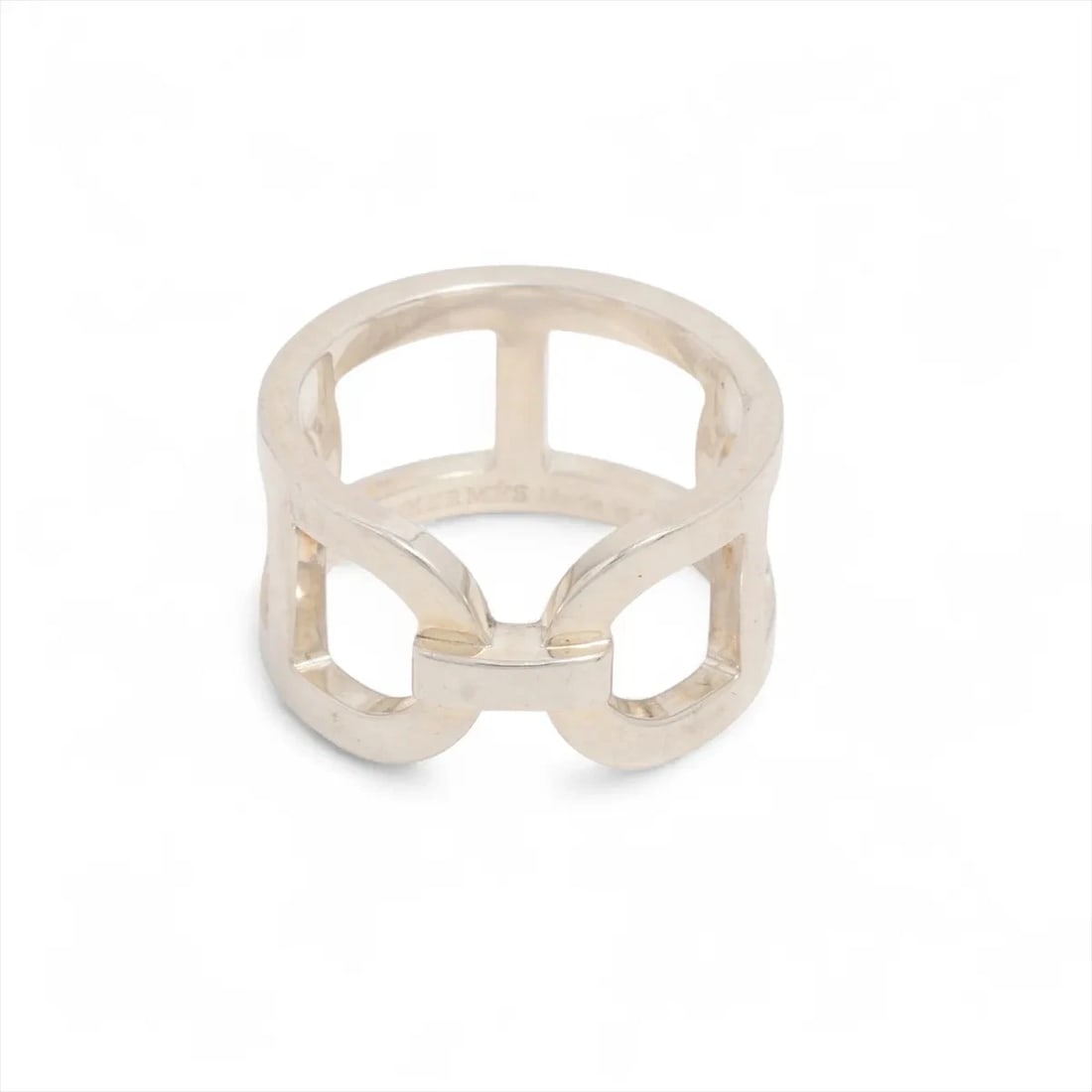 HERMÈS EVER CHAINE D'ANCRE RING 925 SILVER: Hermès Ever Chaine D'Ancre Ring 925 Silver Brand: Hermès Type: Ring Material: 925 Color: Silver Size: 6 US Accessories: None Accessories Notice: When purchasing pre-owned goods, please refe