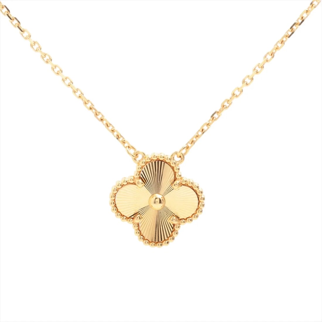 VAN CLEEF & ARPELS VINTAGE ALHAMBRA GUILLOCHE NECKLACE 750(YG): Van Cleef & Arpels Vintage Alhambra Guilloche Necklace 750(YG) Brand: Van Cleef & Arpels Type: Necklace Material: 750(YG) Color: Yellow gold Size: Chain length:41.5 Accessories: None