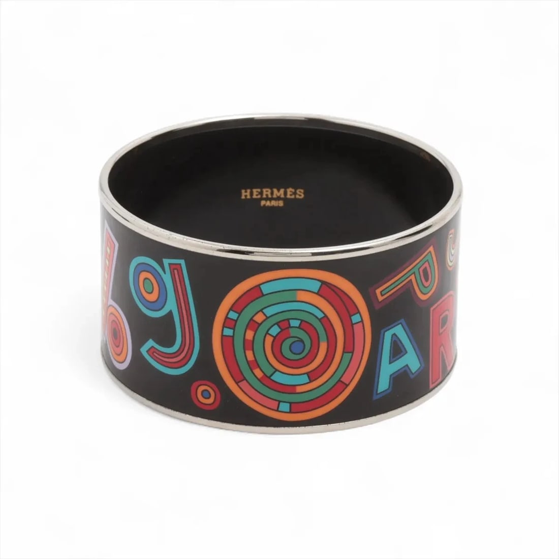 HERMÈS EMAIL TGM BRACELET GP SILVER X BLACK: Hermès Email TGM Bracelet GP silver x black Brand: Hermès Type: Bracelet Material: GP Color: silver x black Size: Bracelet length:19 Accessories: None Accessories Notice: When purchasing