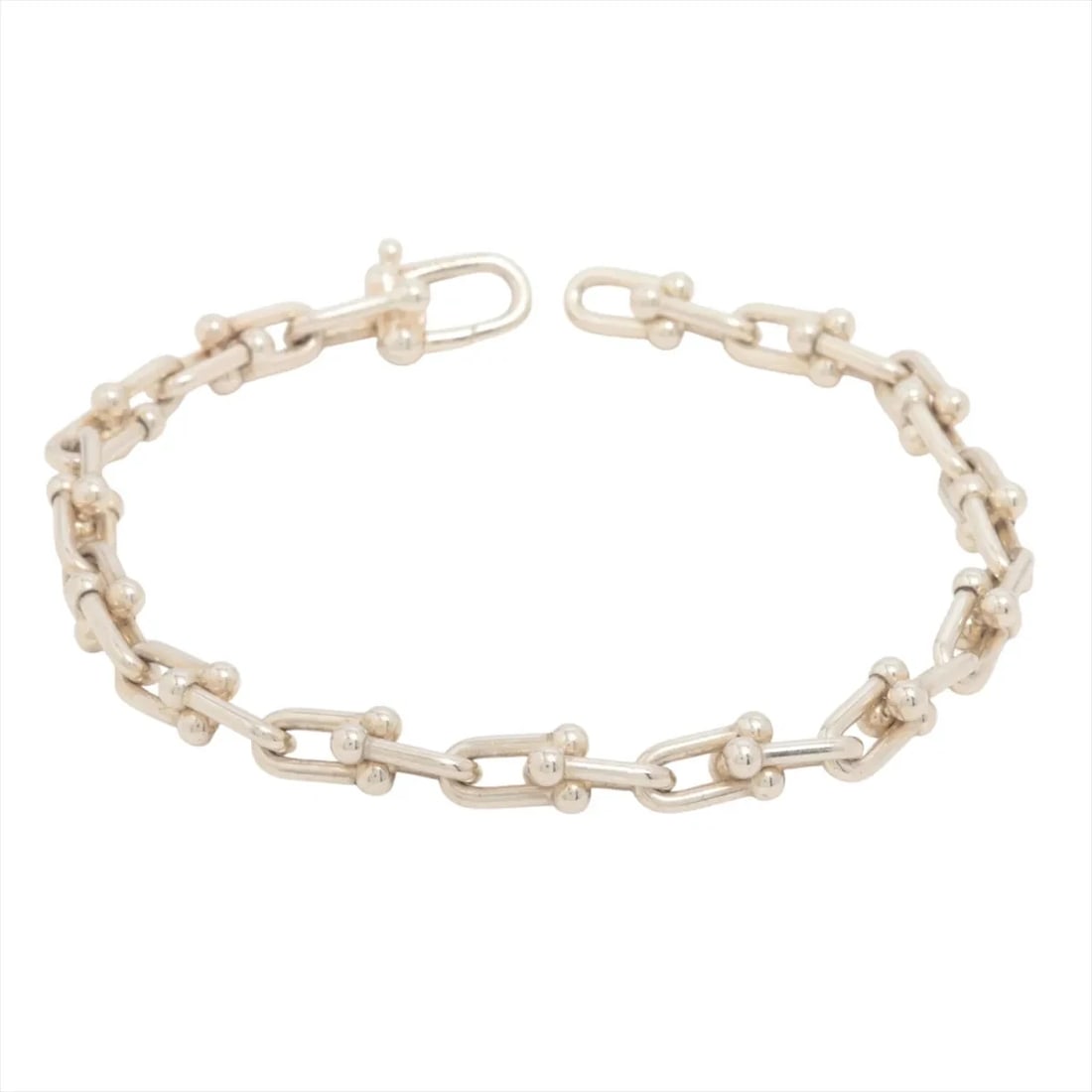 TIFFANY HARDWARE SMALL LINK BRACELET 925: Tiffany Hardware Small link Bracelet 925 Brand: Tiffany Type: Bracelet Material: 925 Silver Color: Silver Size: Bracelet length:19 Accessories: None Accessories Notice: When purchasing pre