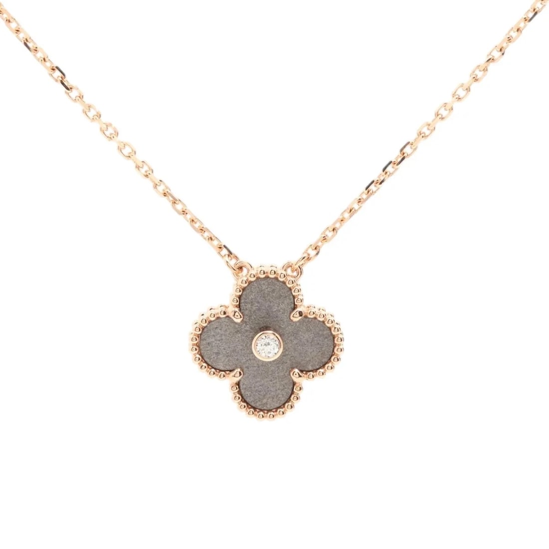 VAN CLEEF & ARPELS VINTAGE ALHAMBRA OBSIDIAN DIAMOND NECKLACE 750(PG): Van Cleef & Arpels Vintage Alhambra Obsidian diamond Necklace 750(PG) Brand: Van Cleef & Arpels Type: Necklace Material: 750(PG) Color: Pink Gold Size: Chain length:42.1 Accessories: None