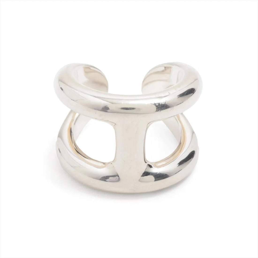 HERMÈS OSMO'S GM RING 925 SILVER: Hermès Osmo's GM Ring 925 Silver Brand: Hermès Type: Ring Material: 925 Color: Silver Size: 5.25 US Accessories: None Accessories Notice: When purchasing pre-owned goods, please refer to t