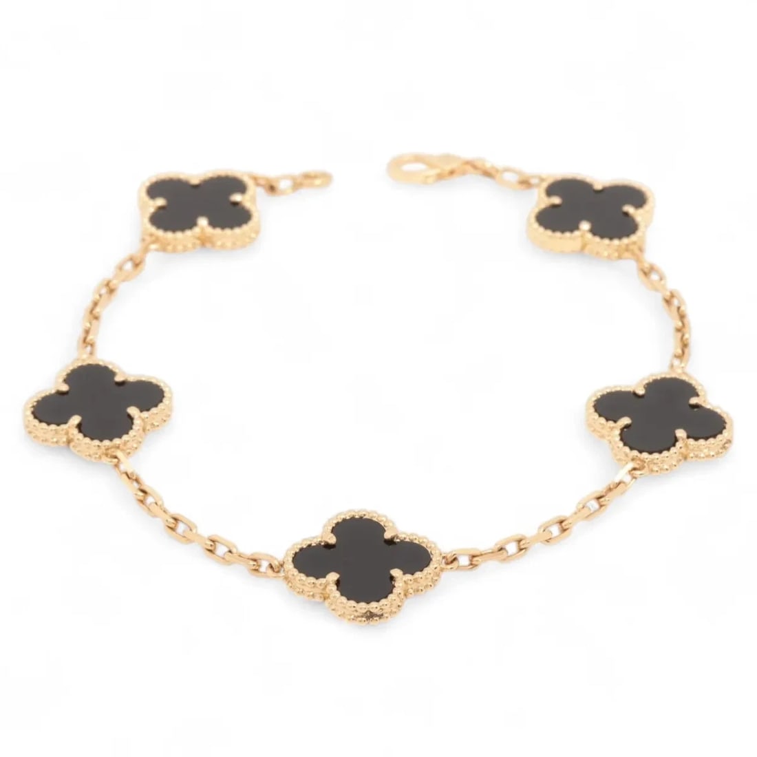 VAN CLEEF & ARPELS VINTAGE ALHAMBRA 5P ONYX BRACELET 750(YG): Van Cleef & Arpels Vintage Alhambra 5P Onyx Bracelet 750(YG) Brand: Van Cleef & Arpels Type: Bracelet Material: 750(YG) Color: Yellow Gold Size: Bracelet length:20.1 Accessories: None