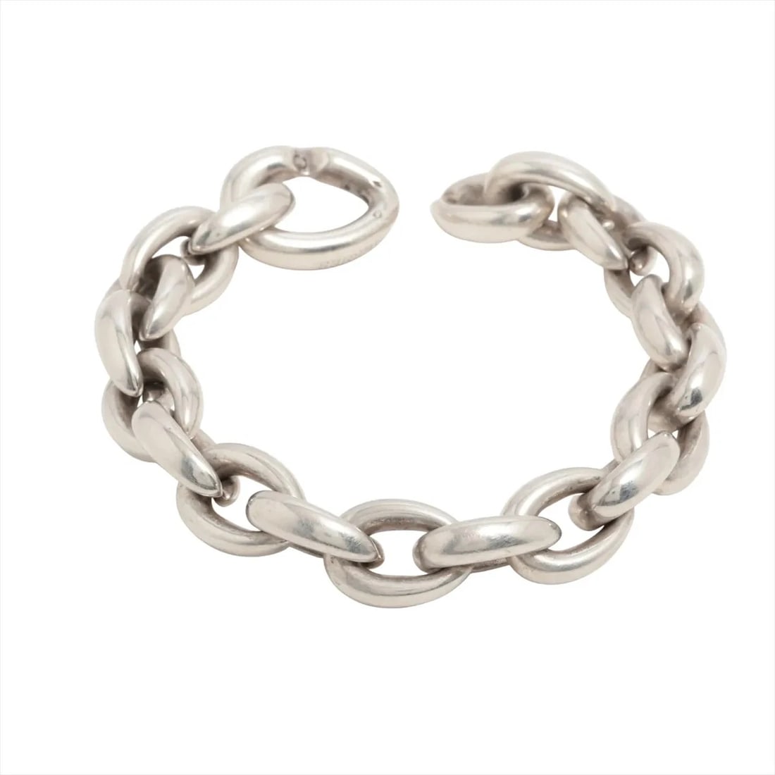 HERMÈS ACROBAT MM BRACELET 20 FRAMES 925 SILVER: Hermès Acrobat MM Bracelet 20 frames 925 Silver Brand: Hermès Type: Bracelet Material: 925 Color: Silver Size: Bracelet length:17 Accessories: None Accessories Notice: When purchasing pre-