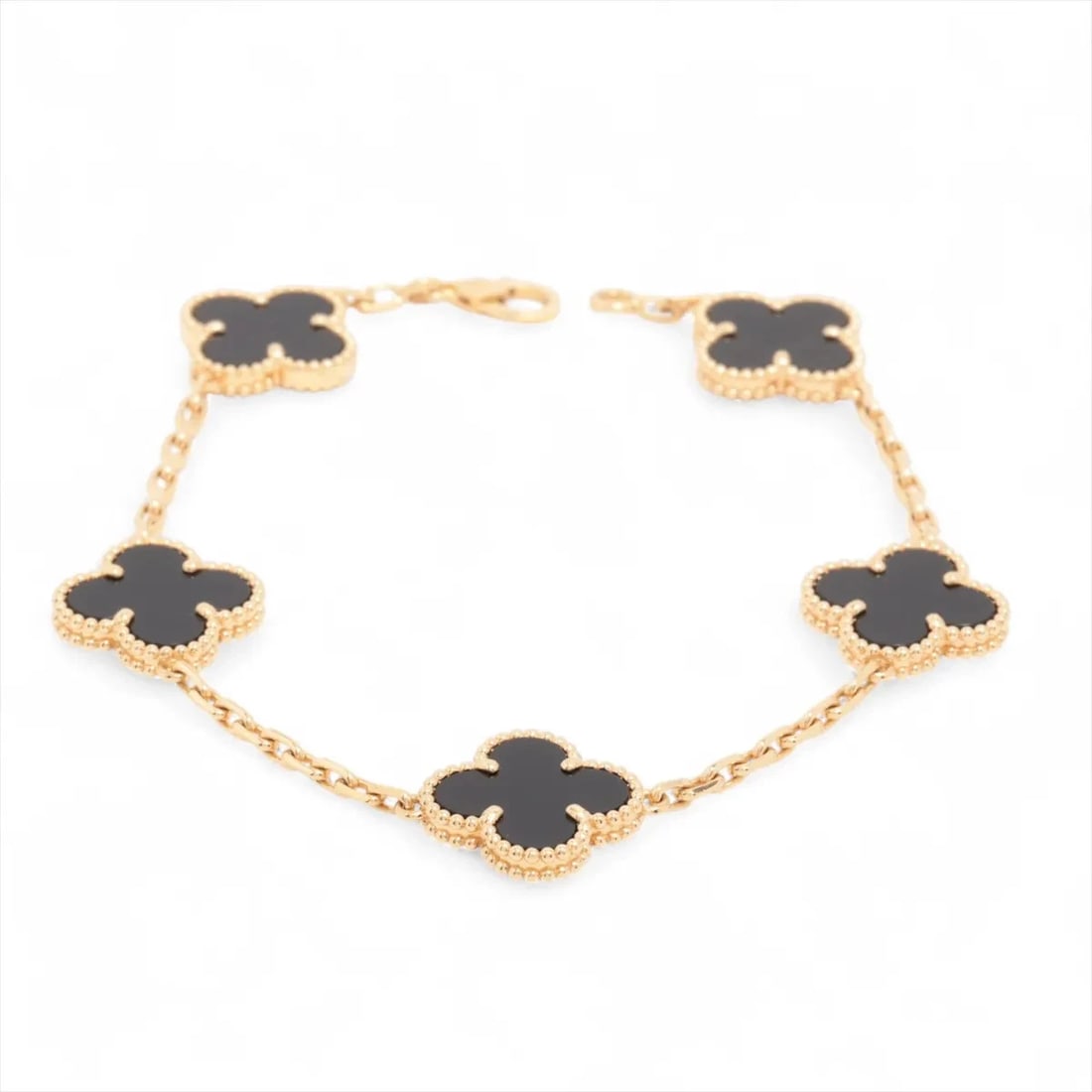 VAN CLEEF & ARPELS VINTAGE ALHAMBRA 5P ONYX BRACELET 750(YG): Van Cleef & Arpels Vintage Alhambra 5P Onyx Bracelet 750(YG) Brand: Van Cleef & Arpels Type: Bracelet Material: 750(YG) Color: Yellow Gold Size: Bracelet length:19.8 Accessories: None