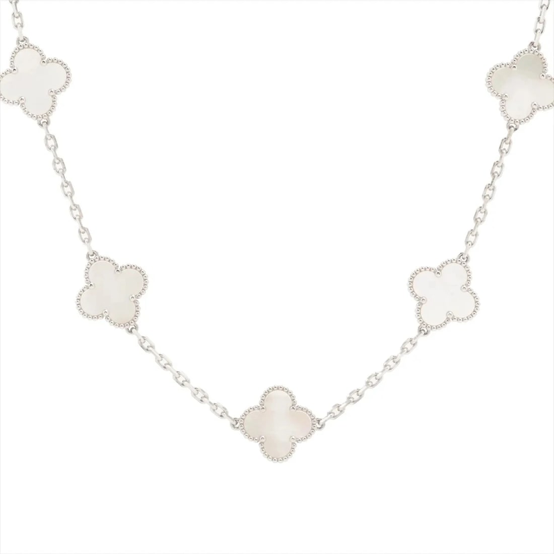 VAN CLEEF & ARPELS VINTAGE ALHAMBRA NECKLACE 750(WG): Van Cleef & Arpels Vintage Alhambra Necklace 750(WG) Brand: Van Cleef & Arpels Type: Necklace Material: 750(WG) Color: White Gold Size: Chain length:85.6 Accessories: None Accessories Noti