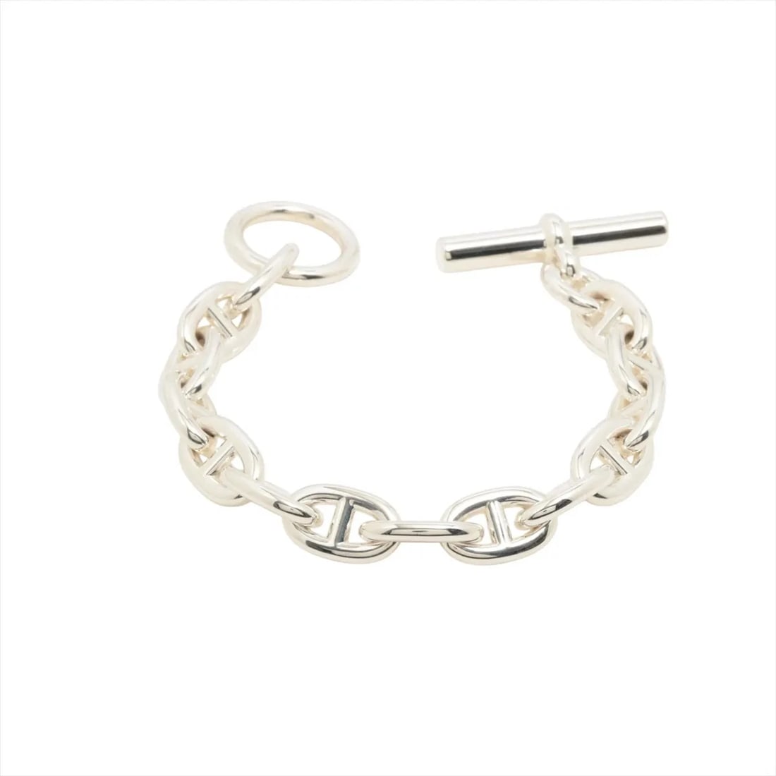 HERMÈS CHAÎNE D'ANCRE BRACELET 14 FRAMES 925 SILVER: Hermès Chaîne d'Ancre Bracelet 14 frames 925 Silver Brand: Hermès Type: Bracelet Material: 925 Color: Silver Size: Bracelet length:14.5 Accessories: None Accessories Notice: When purchasin