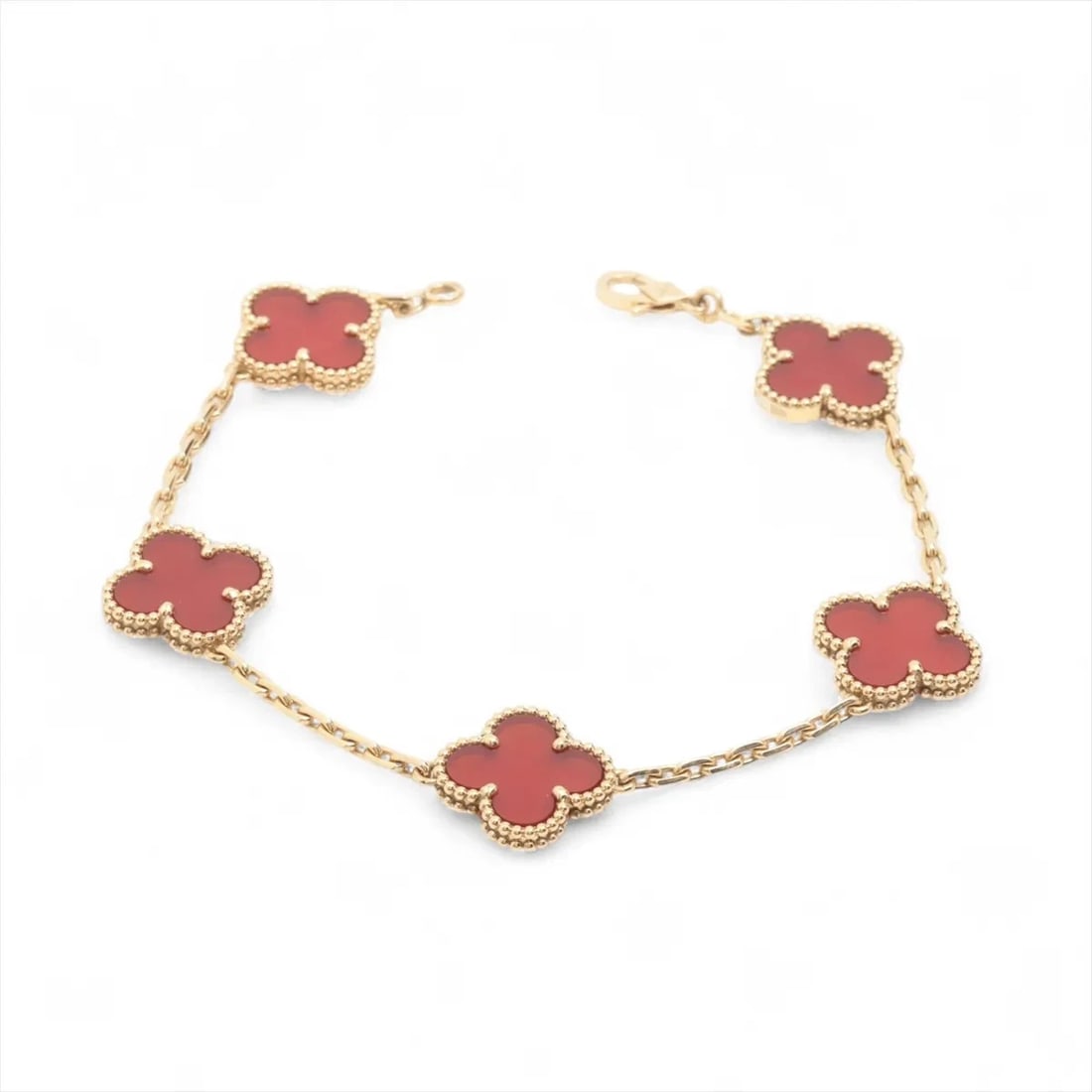 VAN CLEEF & ARPELS VINTAGE ALHAMBRA 5P CARNELIAN BRACELET 750(YG): Van Cleef & Arpels Vintage Alhambra 5P Carnelian Bracelet 750(YG) Brand: Van Cleef & Arpels Type: Bracelet Material: 750(YG) Color: Yellow Gold Size: Bracelet length:19.4 Accessories: None