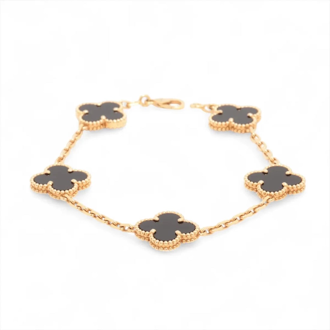 VAN CLEEF & ARPELS VINTAGE ALHAMBRA 5P ONYX BRACELET 750(YG): Van Cleef & Arpels Vintage Alhambra 5P Onyx Bracelet 750(YG) Brand: Van Cleef & Arpels Type: Bracelet Material: 750(YG) Color: Yellow Gold Size: Bracelet length:19.1 Accessories: None
