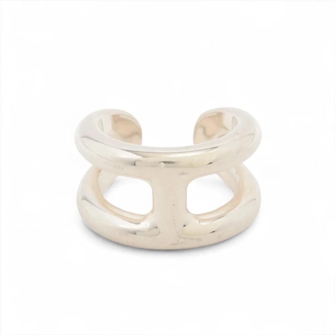 HERMÈS OSMOZ PM RING 925 SILVER: Hermès Osmoz PM Ring 925 Silver Brand: Hermès Type: Ring Material: 925 Color: Silver Size: 6.75 - 7 US Accessories: None Accessories Notice: When purchasing pre-owned goods, please refer t