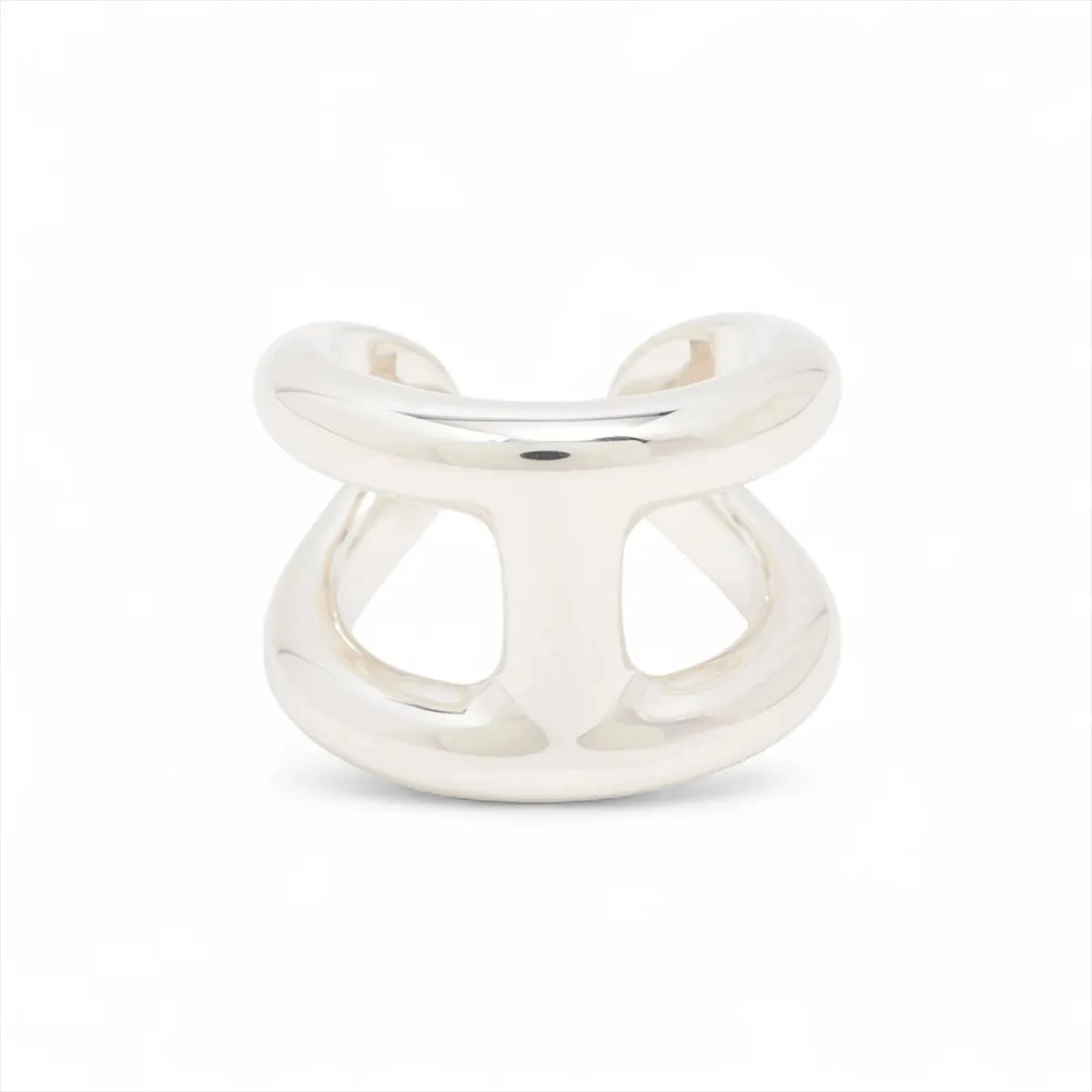 HERMÈS OSMO'S GM RING 925 SILVER: Hermès Osmo's GM Ring 925 Silver Brand: Hermès Type: Ring Material: 925 Color: Silver Size: 6 US Accessories: None Accessories Notice: When purchasing pre-owned goods, please refer to the