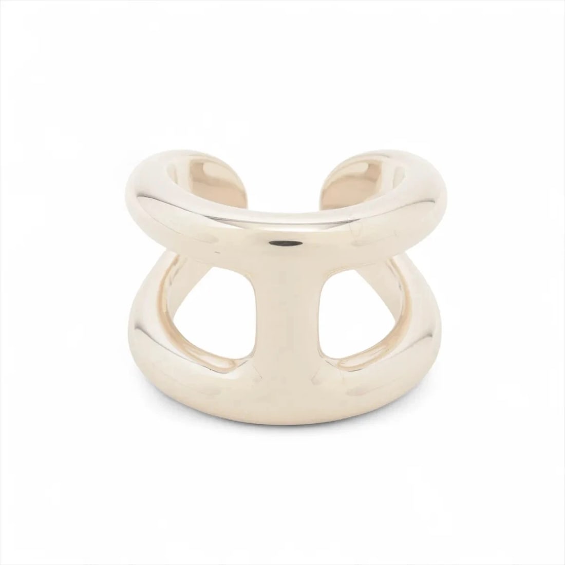 HERMÈS OSMO'S GM RING 925 SILVER: Hermès Osmo's GM Ring 925 Silver Brand: Hermès Type: Ring Material: 925 Color: Silver Size: 6 US Accessories: None Accessories Notice: When purchasing pre-owned goods, please refer to the