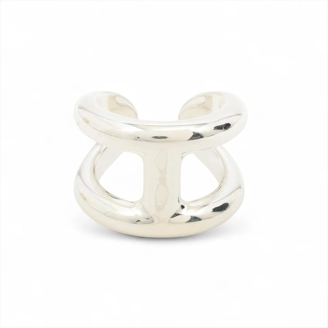 HERMÈS OSMO'S GM RING 925 SILVER: Hermès Osmo's GM Ring 925 Silver Brand: Hermès Type: Ring Material: 925 Color: Silver Size: 7.25 US Accessories: None Accessories Notice: When purchasing pre-owned goods, please refer to t