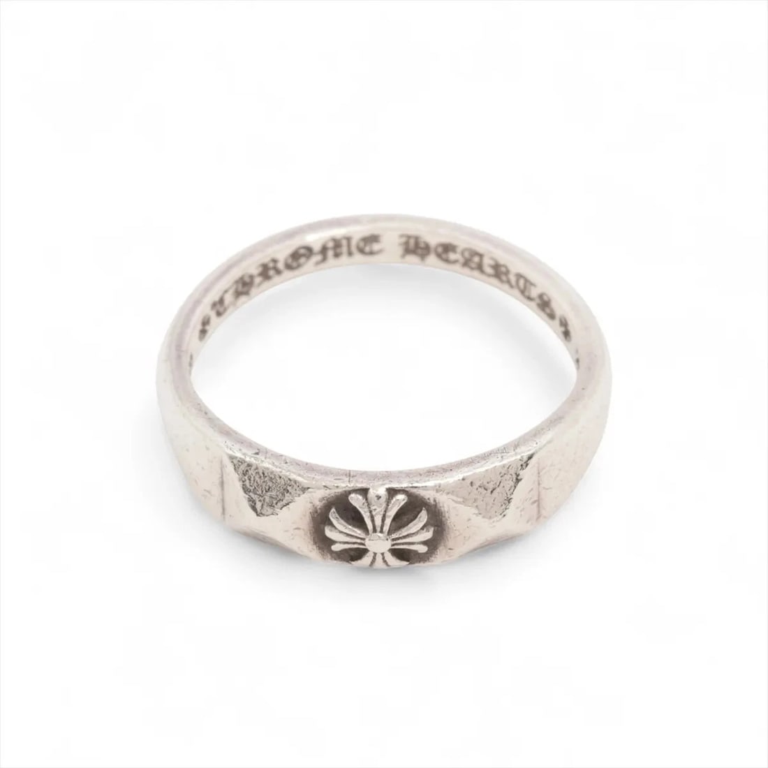 CHROME HEARTS BUBBLE GUM PYRAMID PLUS RING 925: Chrome Hearts Bubble gum Pyramid Plus Ring 925 Brand: Chrome Hearts Type: Ring Material: 925Silver Color: Not Specified Size: 3.75 US Accessories: None Accessories Notice: When purchasing