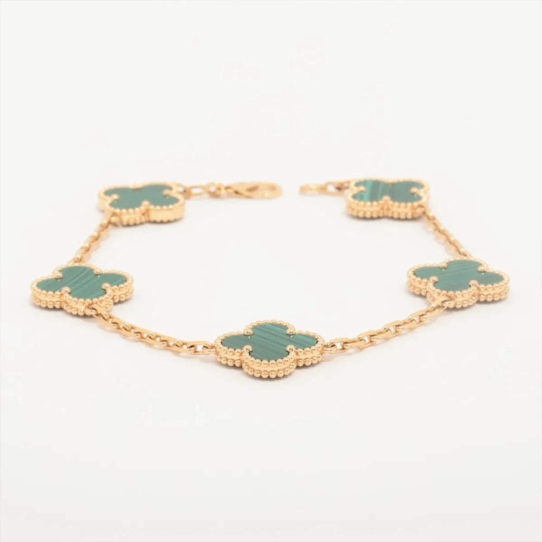 VAN CLEEF & ARPELS VINTAGE ALHAMBRA 5P MALACHITE BRACELET 750(YG): Van Cleef & Arpels Vintage Alhambra 5P Malachite Bracelet 750(YG) Brand: Van Cleef & Arpels Type: Bracelet Material: 750(PG) Color: Pink Gold Size: Bracelet length:19.5 Accessories: None
