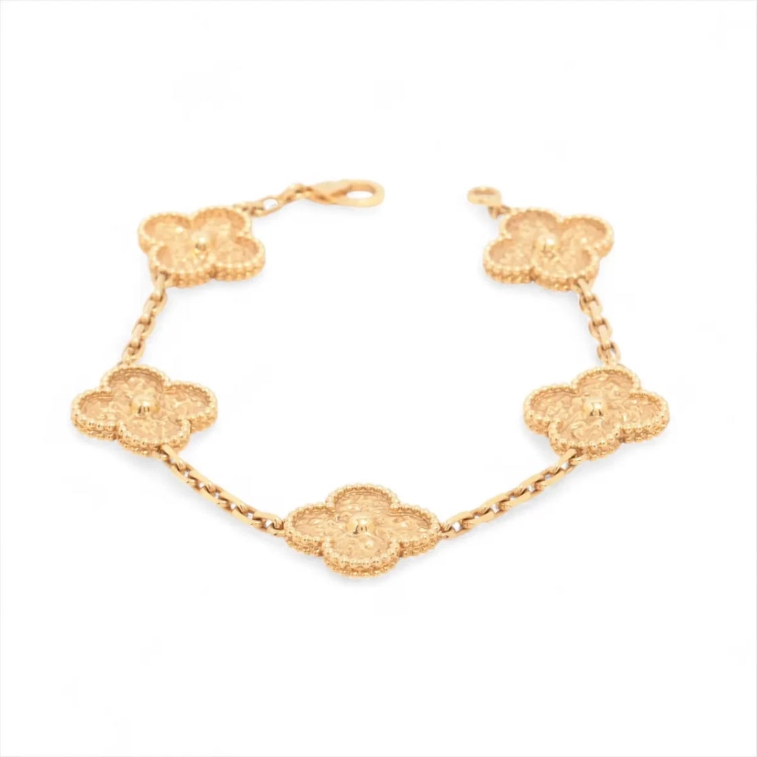 VAN CLEEF & ARPELS VINTAGE ALHAMBRA 5P BRACELET 750(YG): Van Cleef & Arpels Vintage Alhambra 5P Bracelet 750(YG) Brand: Van Cleef & Arpels Type: Bracelet Material: 750(YG) Color: Yellow Gold Size: Bracelet length:17.9 Accessories: None Accessories