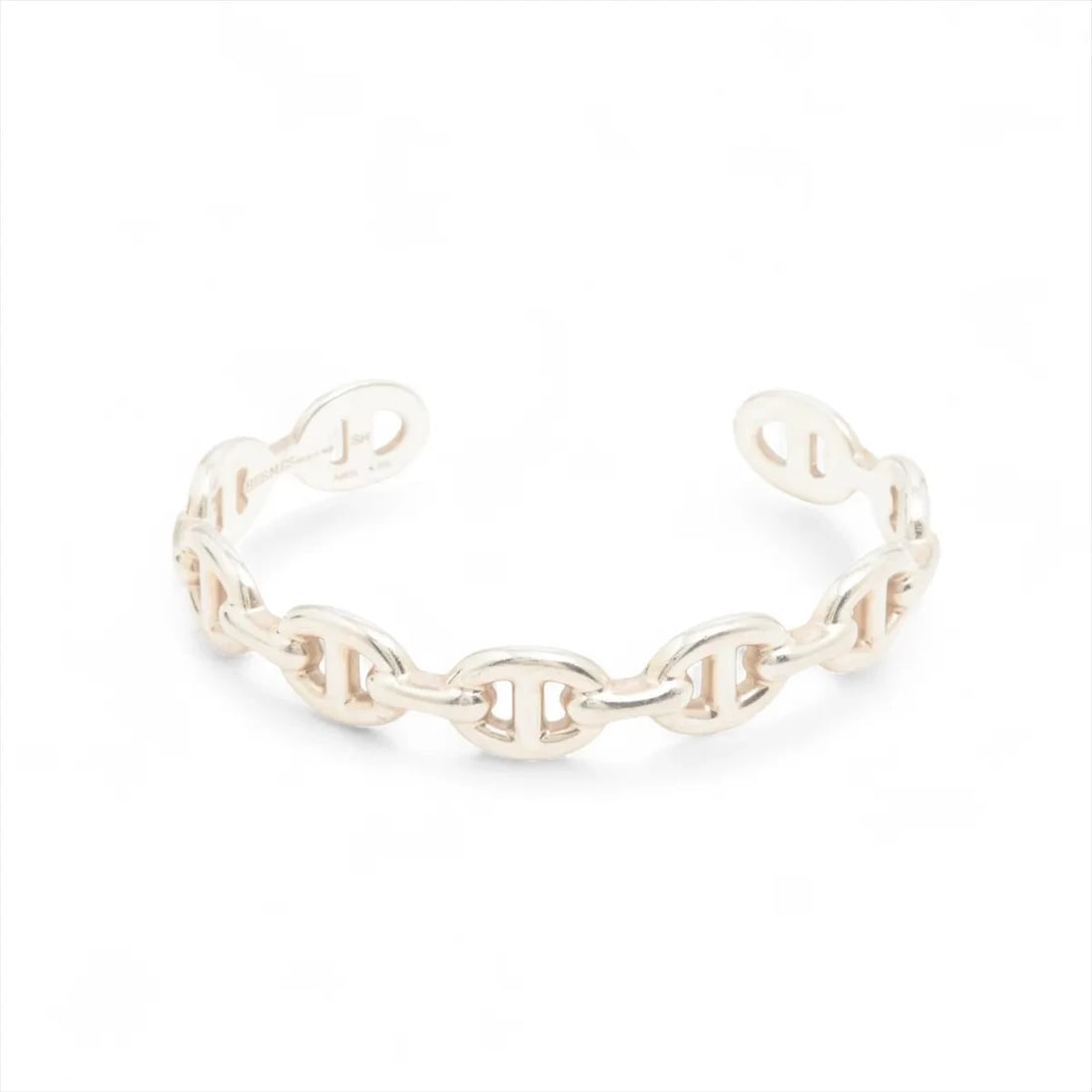 HERMES CHAINE D'ANCRE ENCHAINEE BANGLE: Hermes Chaine d'Ancre Enchainee Bangle Brand: Hermes Type/Style: Bracelet Material: 925, Color: Silver Size: Bracelet length:15 Accessories: None Accessories Notice: When purchasing pre-owned