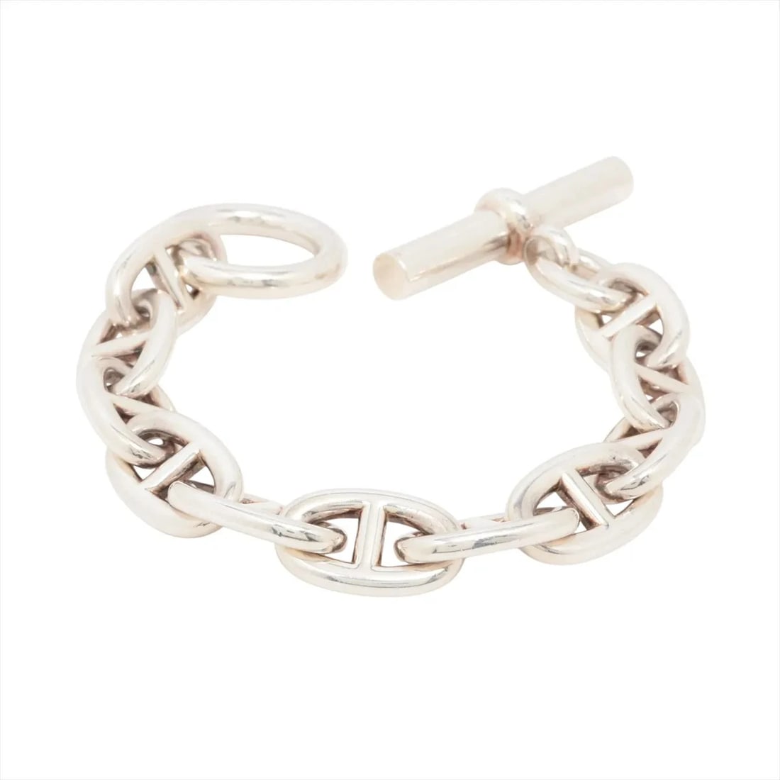 HERMES CHAINE D'ANCRE TGM BRACELET: Hermes Chaine d'Ancre TGM Bracelet Brand: Hermes Type/Style: Bracelet Material: 925, Color: Silver Size: Bracelet length:17 Accessories: None Accessories Notice: When purchasing pre-owned