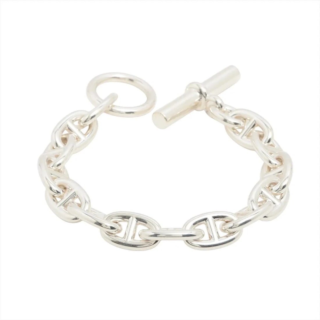 HERMES CHAINE D'ANCRE MM BRACELET: Hermes Chaine d'Ancre MM Bracelet Brand: Hermes Type/Style: Bracelet Material: 925, Color: Silver Size: Bracelet length:14.5 Accessories: None Accessories Notice: When purchasing pre-owned