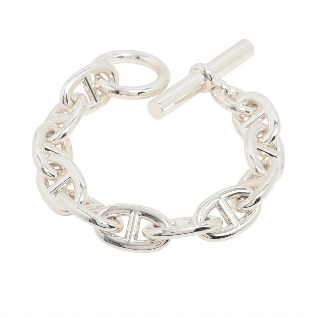 HERMES CHAINE D'ANCRE TGM BRACELET: Hermes Chaine d'Ancre TGM Bracelet Brand: Hermes Type/Style: Bracelet Material: 925, Color: Silver Size: Bracelet length:16 Accessories: None Accessories Notice: When purchasing pre-owned