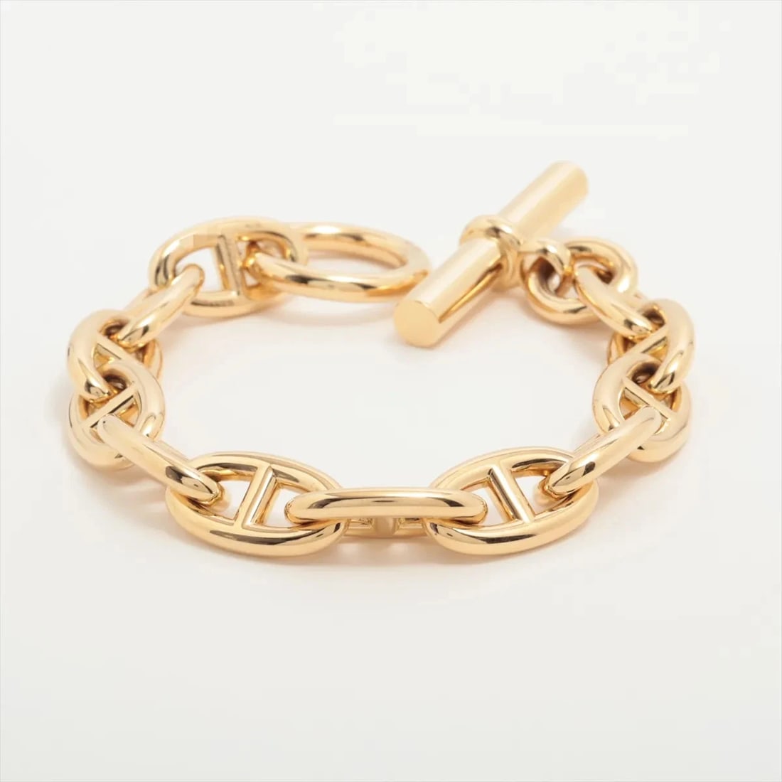 HERMES CHAINE D'ANCRE GM BRACELET: Hermes Chaine d'Ancre GM Bracelet Brand: Hermes Type/Style: Bracelet Material: 750(YG), Color: (YG) Size: Size(CM) Bracelet length:21 Accessories: None Accessories Notice: When purchasing