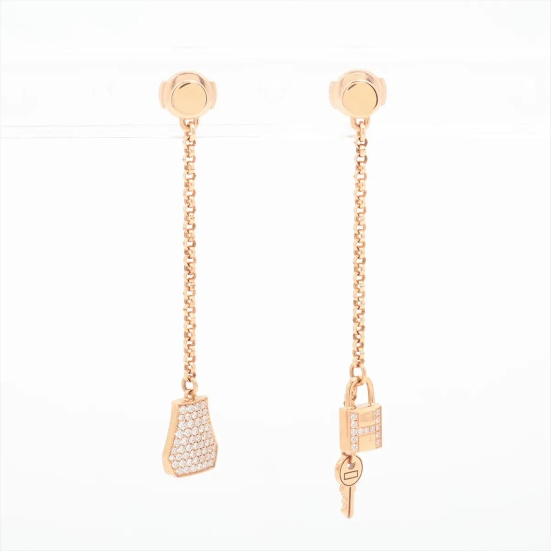 HERMES KELLY CROCHET DIAMOND PIERCING JEWELRY: Hermes Kelly Crochet diamond Piercing jewelry Brand: Hermes Type/Style: Piercing jewelry Material: 750(PG), Main Stone/Creation natural Color: Not Specified Size: Size(CM) Height:5.7 Length:1 