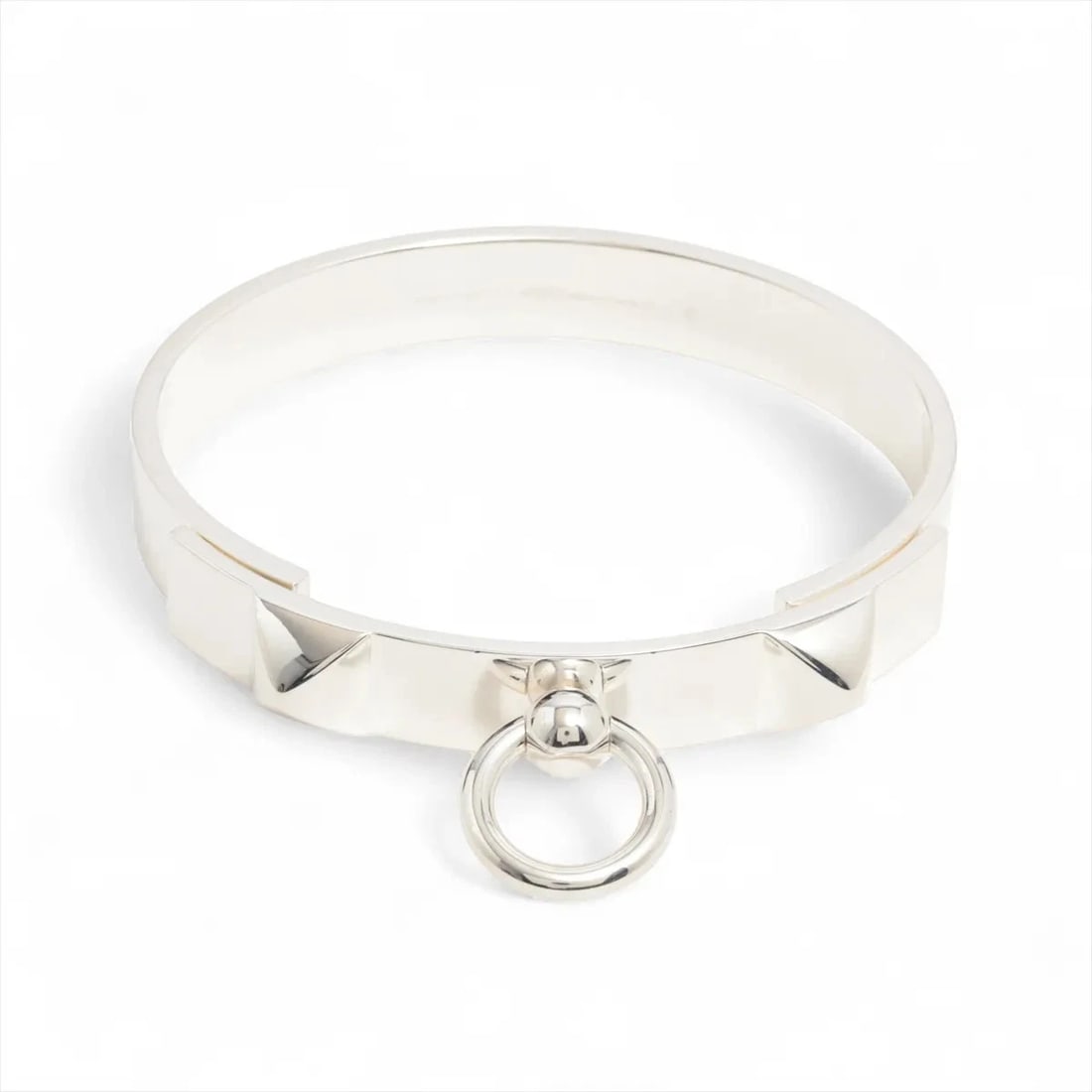 HERMES COLLIER DE CHIEN 2025 BANGLE: Hermes Collier de Chien 2025 Bangle Brand: Hermes Type/Style: Bracelet Material: 925, Color: Silver Size: Size(CM) Bracelet length:15.5 Accessories: None Accessories Notice: When purchasin