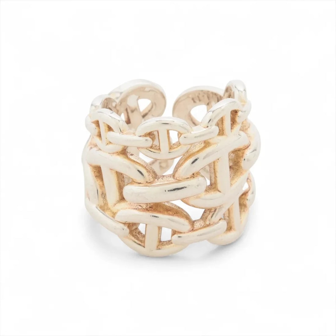 HERMES CHAINE D'ANCRE ENCHAINEE GM RING: Hermes Chaine d'Ancre Enchainee GM Ring Brand: Hermes Type/Style: Ring Material: 925, Color: Silver Size: 3.75 US Accessories: None Accessories Notice: When purchasing pre-owned goods, please