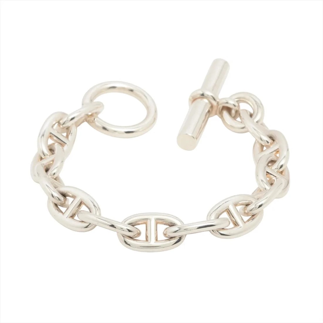 HERMES CHAINE D'ANCRE MM BRACELET: Hermes Chaine d'Ancre MM Bracelet Brand: Hermes Type/Style: Bracelet Material: 925, Color: Silver Size: Bracelet length:14 Accessories: None Accessories Notice: When purchasing pre-owned