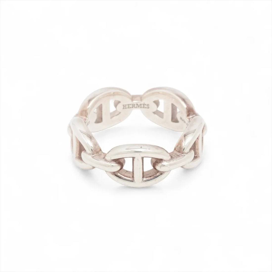 HERMES CHAINE D'ANCRE ENCHAINEE RING: Hermes Chaine d'Ancre Enchainee Ring Brand: Hermes Type/Style: Ring Material: 925, Color: Silver Size: 6 US Accessories: None Accessories Notice: When purchasing pre-owned goods, please refer