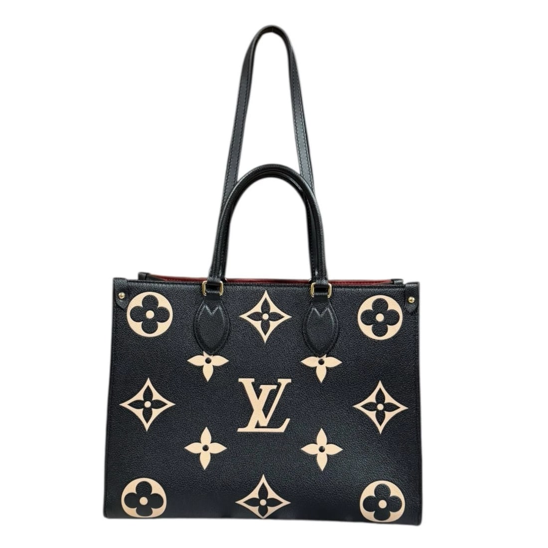 LOUIS VUITTON SHOULDER BAG 2WAY ON THE GO MM: LOUIS VUITTON Shoulder Bag 2way On the Go MM Brand: LOUIS VUITTON Type: Shoulder Bag Material/Exterior Material: Monogram Bicolor Empreinte Color/Exterior Color: black / beige Size: W13.4 x