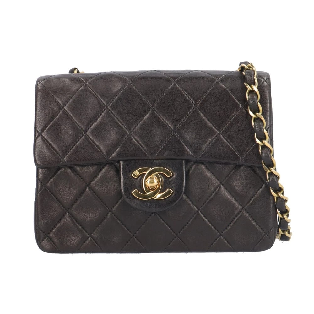 CHANEL SHOULDER BAG CROSS BODY LAMBSKIN CHAIN: CHANEL Shoulder Bag Cross Body lambskin Chain Brand: CHANEL Type: Shoulder Bag Material/Exterior Material: lambskin Color/Exterior Color: black Size: W6.7 x H5.1 x D2.6inch Shoulder:43.3inch 