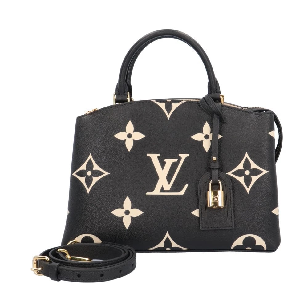 LOUIS VUITTON SHOULDER BAG BICOLOR MONOGRAM: LOUIS VUITTON Shoulder Bag Bicolor Monogram Brand: LOUIS VUITTON Type: Shoulder Bag Material/Exterior Material: Bicolor monogram Color/Exterior Color: black / beige Size: W11.4 x H8.3 x D4.7inch H