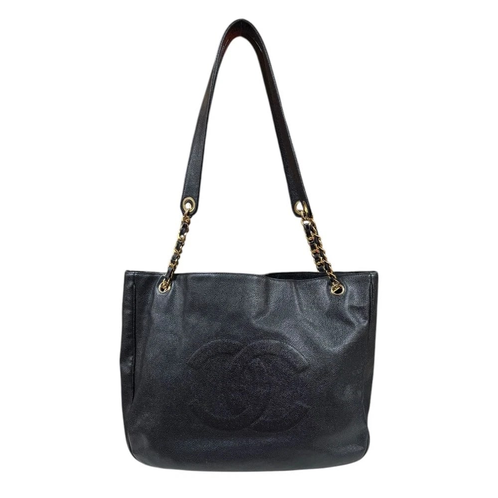 CHANEL LARGE TOTE BAG CAVIARSKIN CHAIN COCO MARK: CHANEL Large Tote Bag Caviarskin Chain COCO Mark Brand: CHANEL Type: Tote Bag Material/Exterior Material: Caviarskin Color/Exterior Color: black Size: W15.2 x H11.4 x D3.9inch