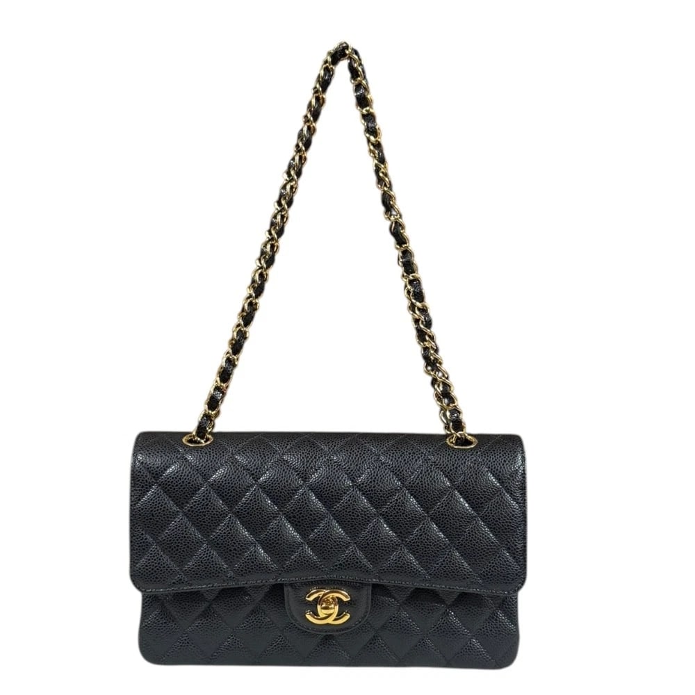 CHANEL SHOULDER BAG CAVIARSKIN WCHAIN: CHANEL Shoulder Bag Caviarskin WChain Brand: CHANEL Type: Shoulder Bag Material/Exterior Material: Caviarskin Color/Exterior Color: black Size: W9.8 x H5.9 x D2.6inch Shoulder:20.5inch Accessorie