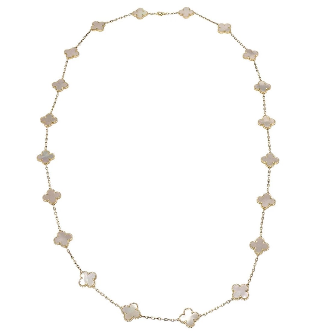 VAN CLEEF & ARPELS ALHAMBRA NECKLACE: Van Cleef & Arpels Alhambra Necklace Brand: Van Cleef & Arpels Type/Style: Necklace Material: Au750(750YG), Color: Gold, White Size: Chain(Overall) : 83.0 cm Top : W 1.5 x H 1.5 cm Accessories: N