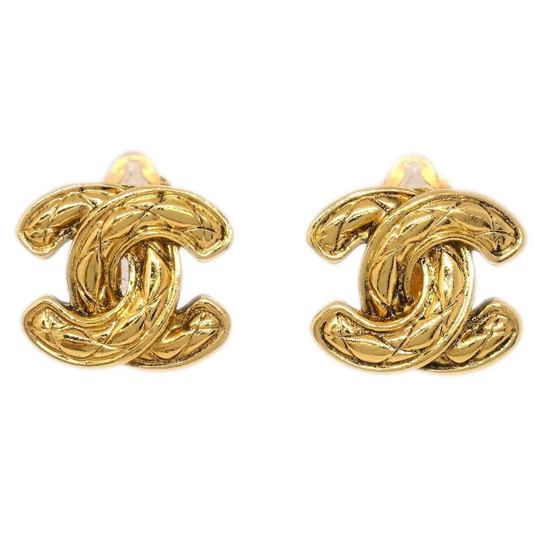 CHANEL GOLD CC EARRINGS CLIP-ON: Chanel Gold CC Earrings Clip-On Brand: CHANEL Type/Style: Earrings Material: Gold Plated, Color: Gold Size: W 2.3 x H 2.0 cm Accessories: None Accessories Notice: When purchasing pre-owned