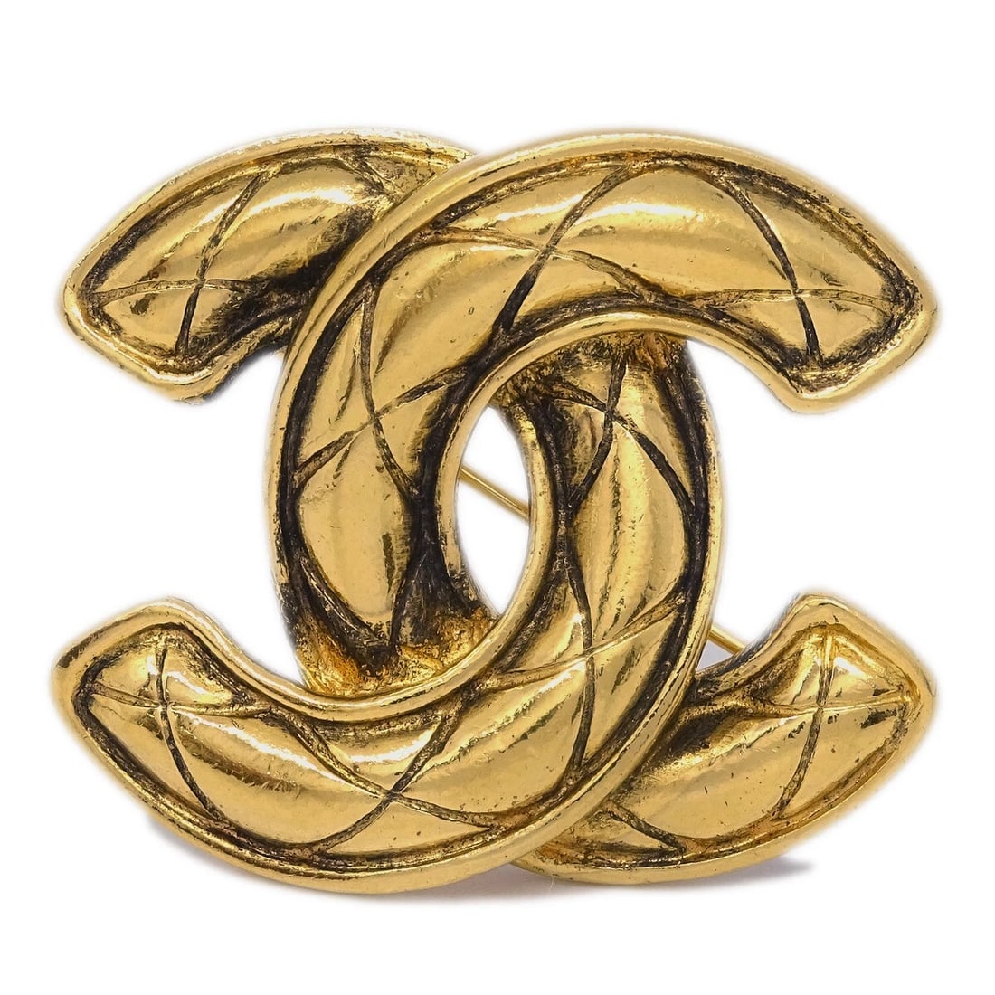 CHANEL GOLD CC BROOCH PIN: Chanel Gold CC Brooch Pin Brand: CHANEL Type/Style: Brooch Material: Gold plated, Color: Gold Size: W 4.0 x H 3.4 cm Accessories: None Accessories Notice: When purchasing pre-owned goods,