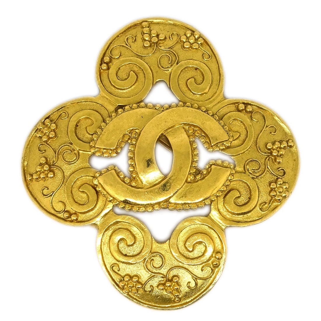 CHANEL GOLD BROOCH PIN: Chanel Gold Brooch Pin Brand: CHANEL Type/Style: Brooch Material: Gold plated, Color: Gold Size: W 4.8 x H 4.8 cm Accessories: None Accessories Notice: When purchasing pre-owned goods, please