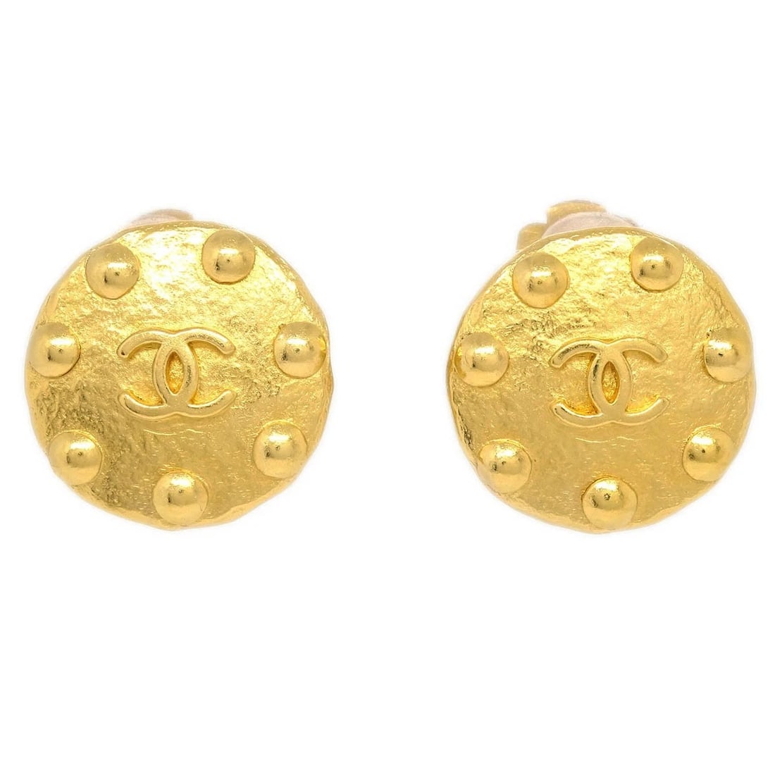 CHANEL BUTTON EARRINGS CLIP-ON GOLD: Chanel Button Earrings Clip-On Gold Brand: CHANEL Type/Style: Earrings Material: Gold Plated, Color: Gold Size: Diameter : 2.0 cm Accessories: None Accessories Notice: When purchasing pre-