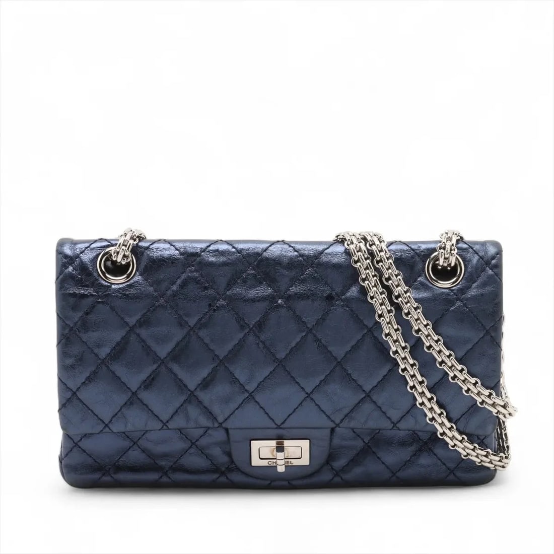 CHANEL MATELASSE VINTAGE CALF DOUBLE FLAP DOUBLE CHAIN BAG: Chanel Matelasse Vintage calf Double Flap Double Chain Bag Brand: Chanel Type: Shoulder bag Material: Vintage calf Color: Blue Size: Height:5.7inch Length:9.4inch Depth:3.0inch Shoulder