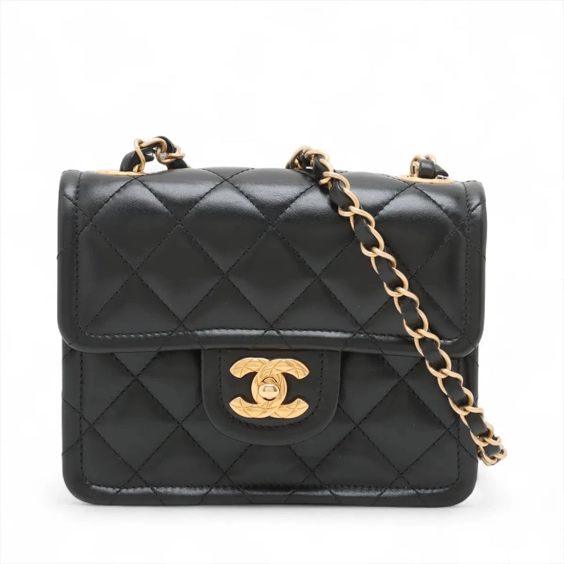 CHANEL MATELASSE LAMBSKIN SINGLE FLAP SINGLE CHAIN BAG: Chanel Matelasse Lambskin Single Flap Single Chain Bag Brand: Chanel Type: Shoulder bag Material: Lambskin Color: Black Size: Height:5.5inch Length:7.1inch Depth:2.2inch Shoulder